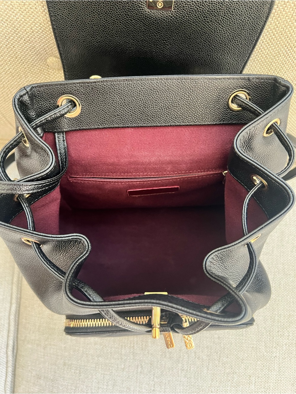 CHANEL Caviar Quilted Business Affinity Backpack Black with Receipt - Picture 4 of 16